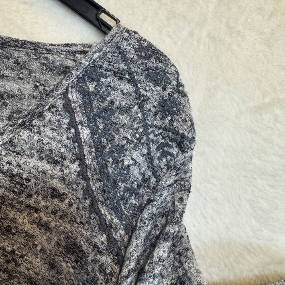 Knox Rose Shirt Womens Size XS Gray Long Sleeve Heathered V-Neck Tunic - Picture 8 of 9